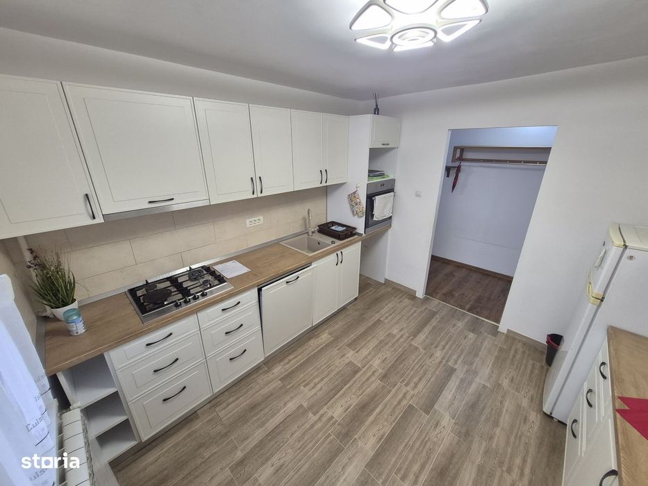 2 Cam-5 Min Iulius Town-Mobilat-Utilat-Centrala-54MP-97.500 Euro!