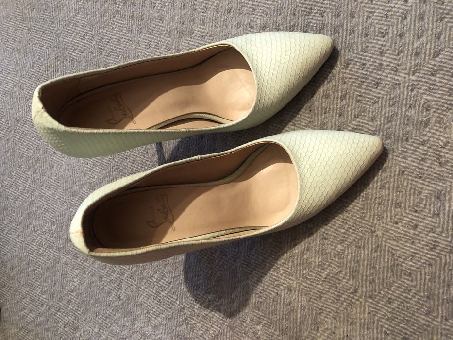 Туфли мятного цвета