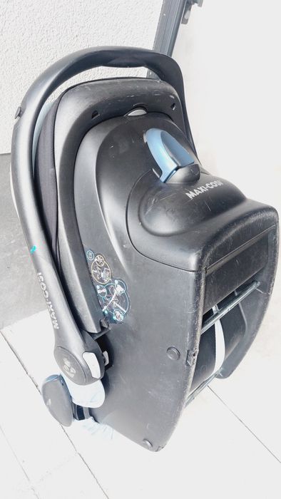 Столче за кола Maxi Cosi с Isofix