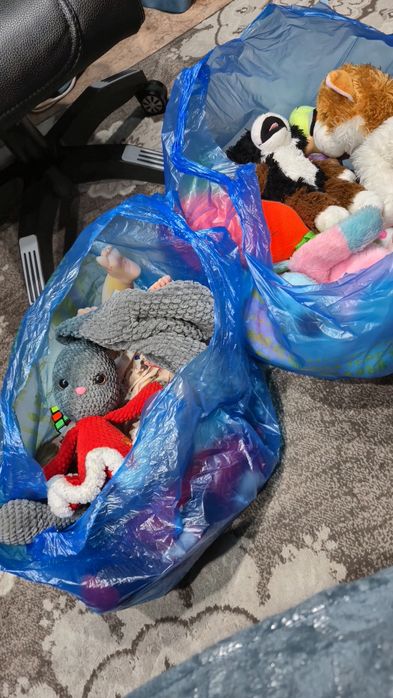 Отдам мягкие игрушки бесплатно