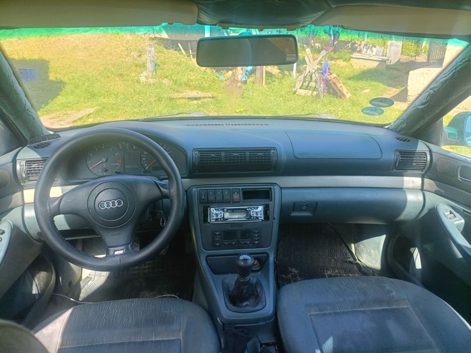 AUDI A4 1998 — imagine 5