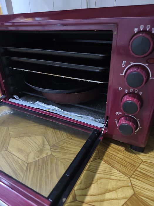 Продам духовой шкаф