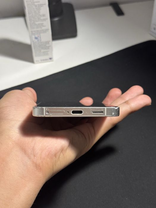 Продам Samsung S24