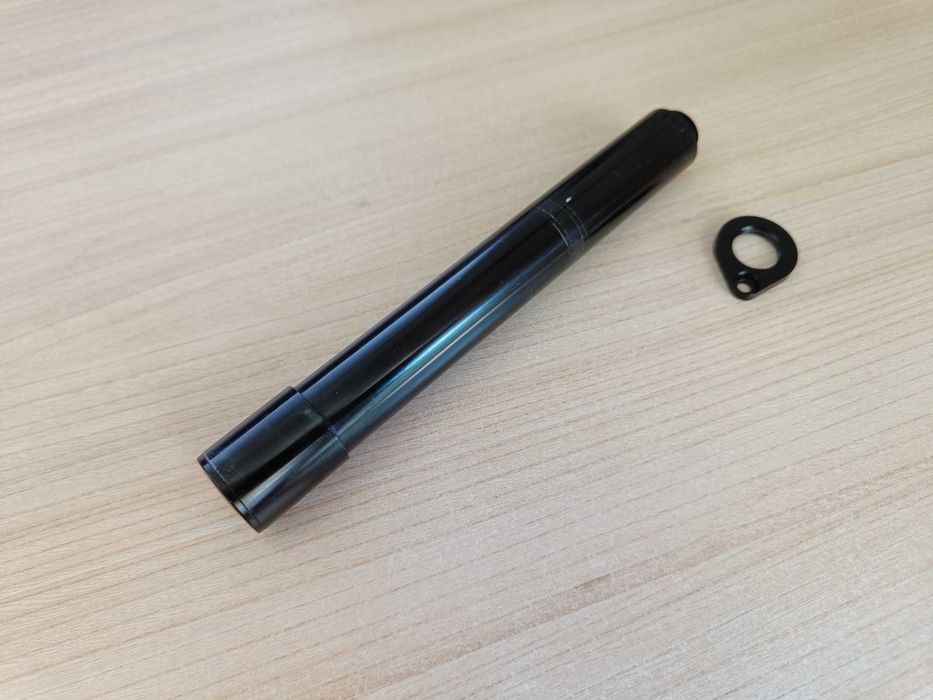 Проходна ос 20mm за вилка Fox