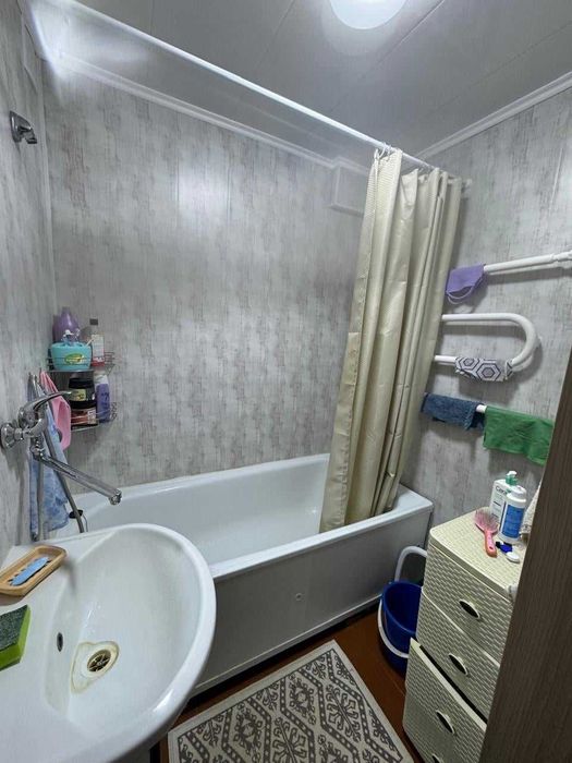 Продам 1 комнатную малосемейку!