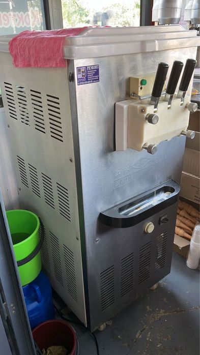 Морожный аппарат