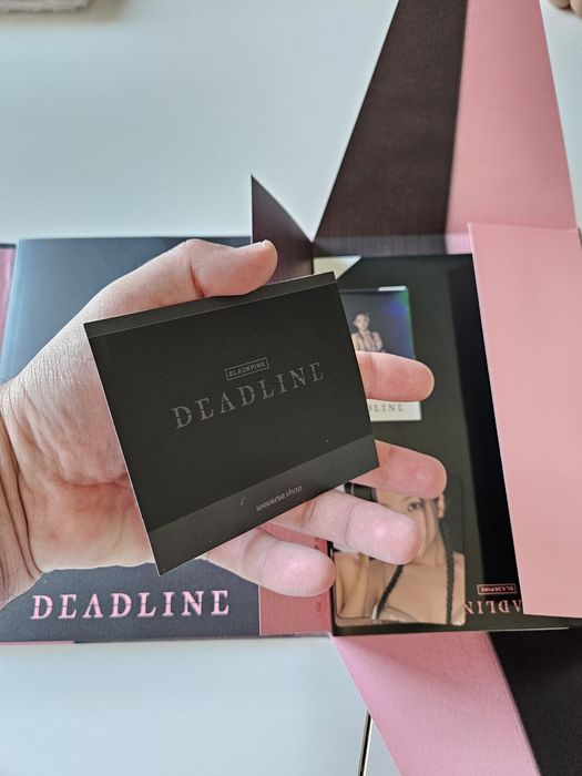 K-pop албум BLACKPINK DEADLINE – като нов, подходящ за подарък