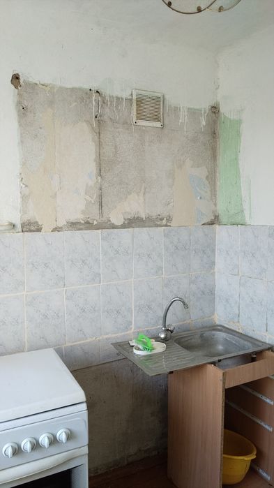 Продам 1 кв.р-он Черёмушки,кирпич,