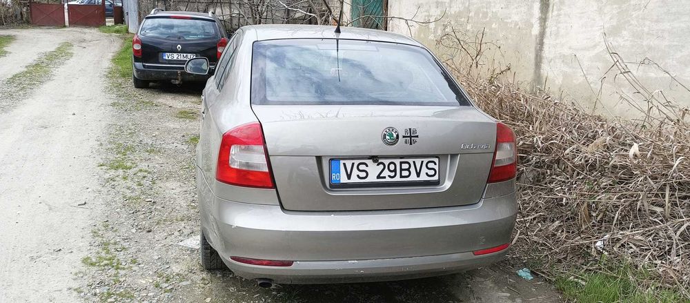 SKODA Octavia 2011 — imagine 4