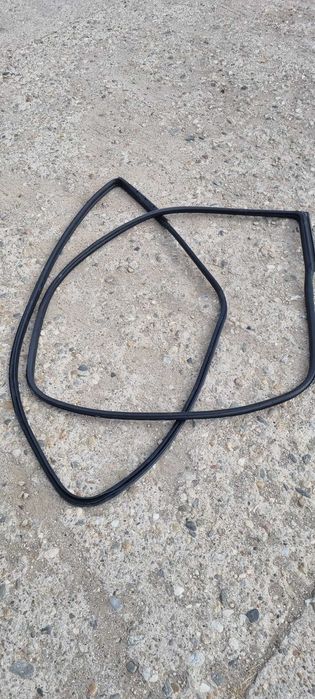 Cheder usa stanga drepta BMW seria 1 in doua usi F21