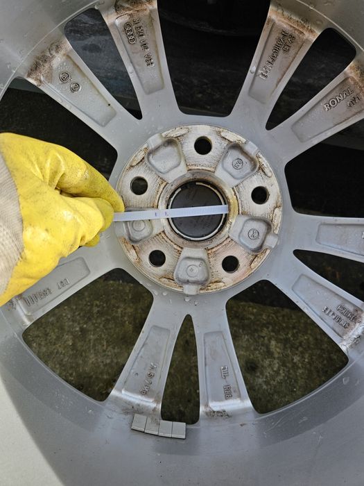 Jante originale Audi + Anvelope 235 55 18