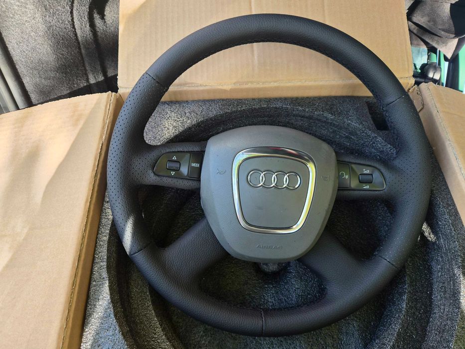Волан с airbag за Audi A4 B8