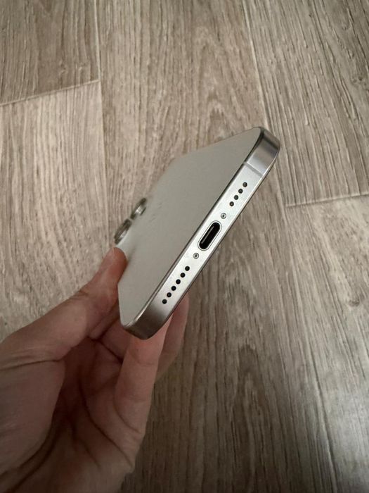 Iphone 15 pro max 256 gb white