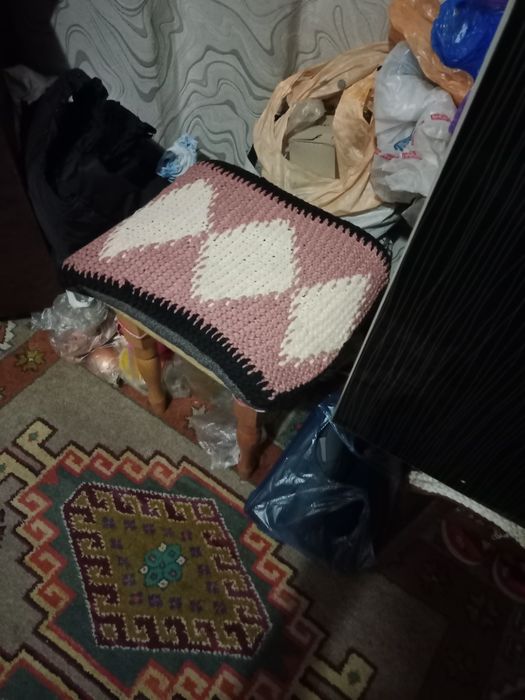 Продам стулья кухонные