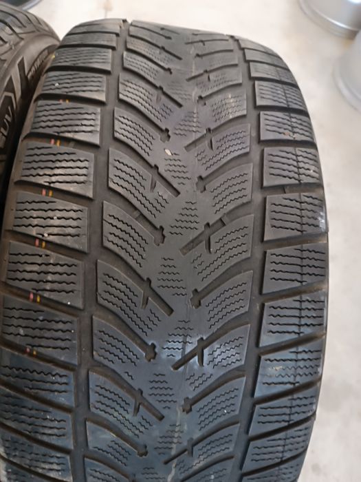 2buc Anvelope iarna 255 50 19 Goodyear dot2021