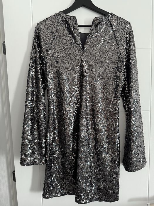 Rochie cu paiete H&M