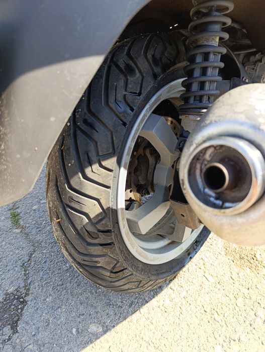 Peugeot Satelis 250 на Части