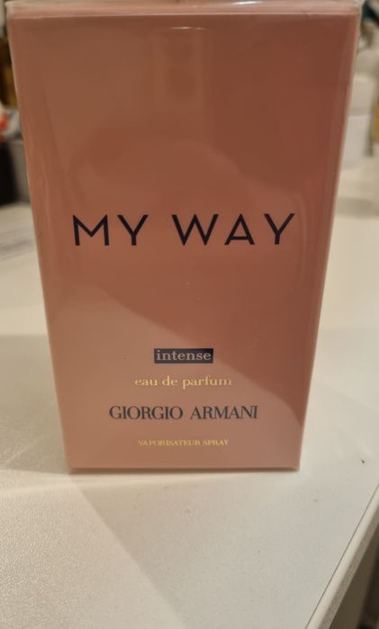 Vând Crema ochi Lancome și parfum My way originale