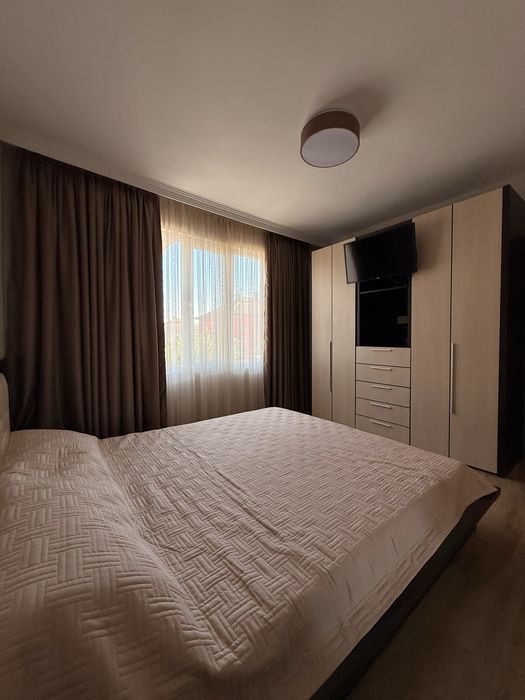 Дава под наем тристаен