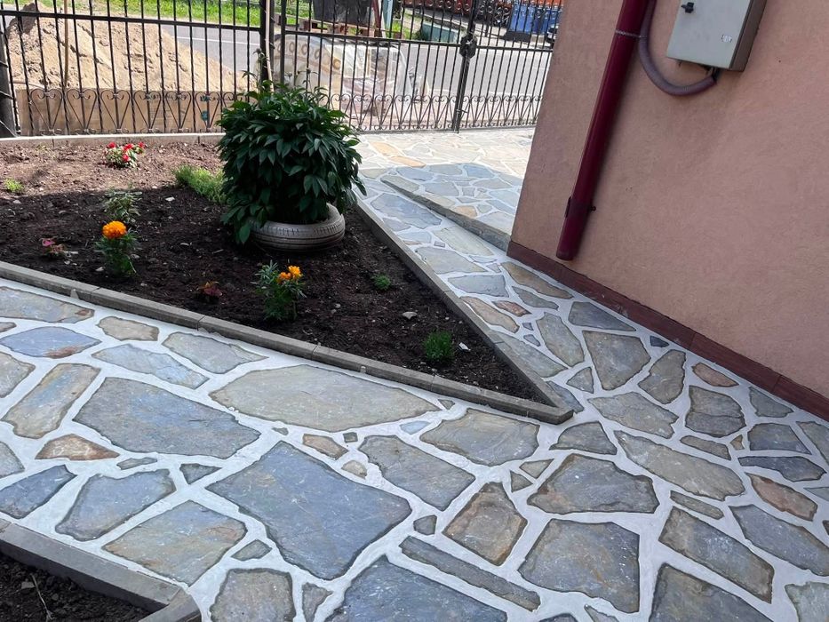 Pavaj din piatra naturala de munte rezistentă la trafic greu