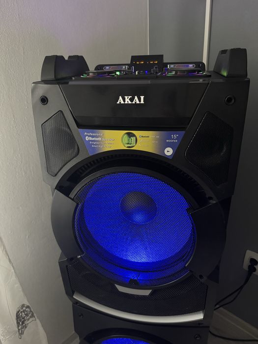 Vand boxa akai de 400 w