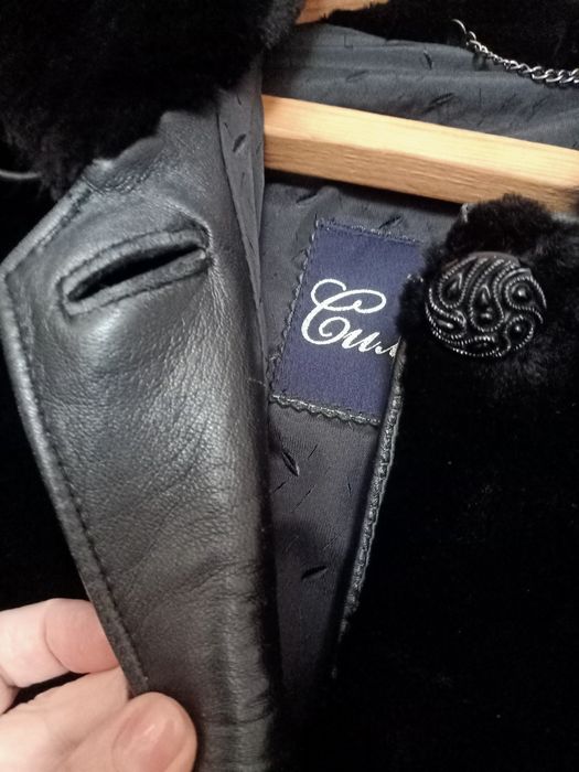 Продам мутоновую шубу