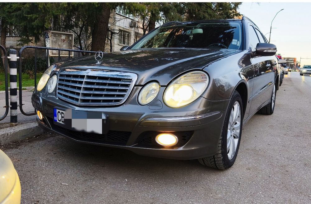 Продавам Мерцедес/Mercedes E-Class W211 Facelift