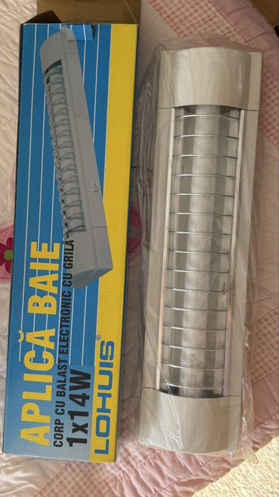 Lustra pentru baie sau hol