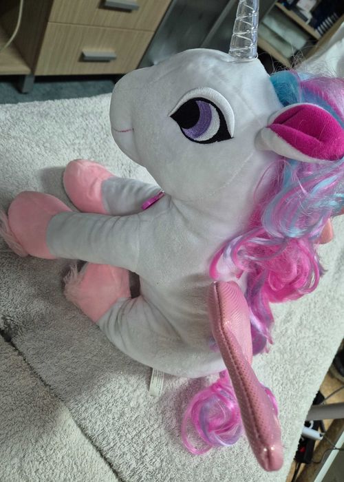 Vand jucarie Luana Unicornul De Pluș