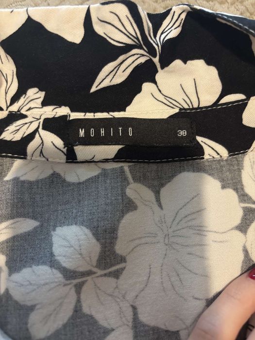 Елегантна рокля Mohito