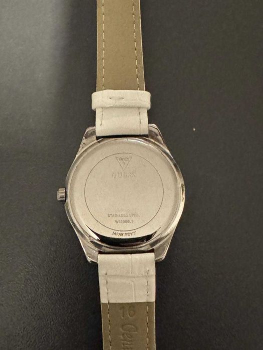 Ceas dama GUESS W65006L1, ca nou