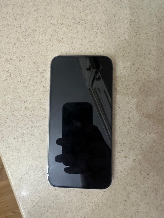 Продам Айфон 14 про макс 256gb