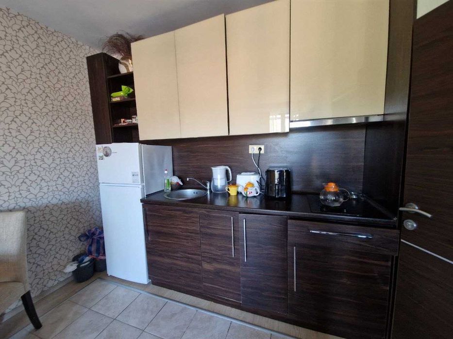 Продава се Двустаен апартамент в к.к. Слънчев бряг - 66 кв.м за 1213 €/кв.м - Снимка #2