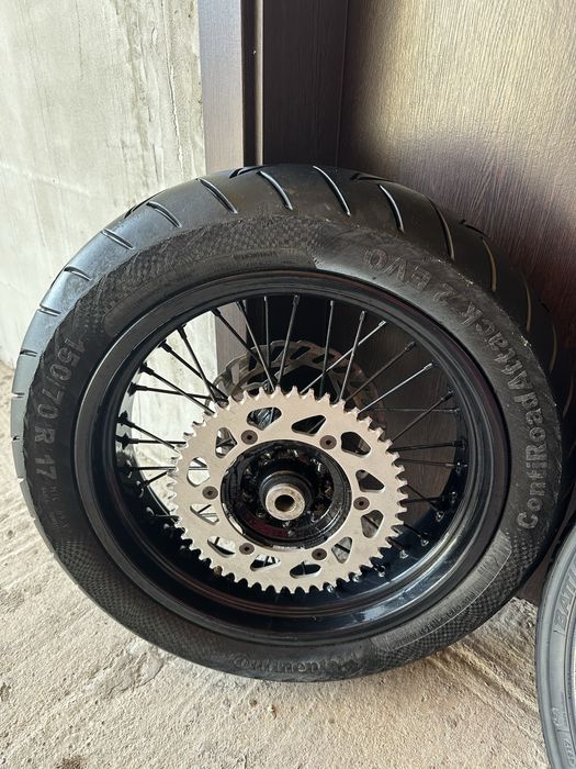 Vând set roți supermoto ktm husqvarna beta