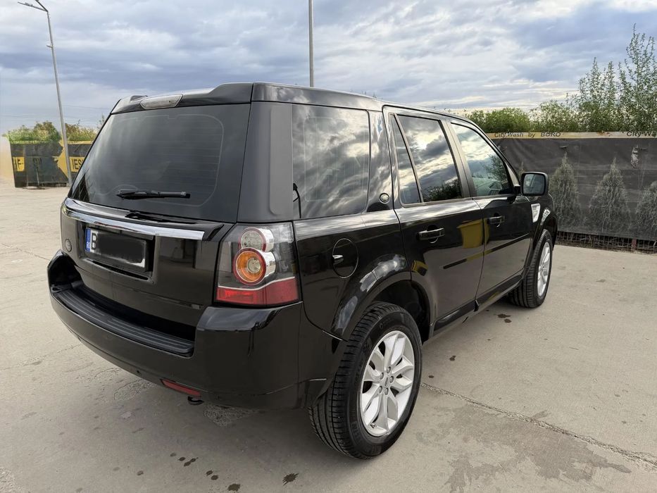 Land Rover Freelander 2013 diesel, 8.075 € — imagine 2