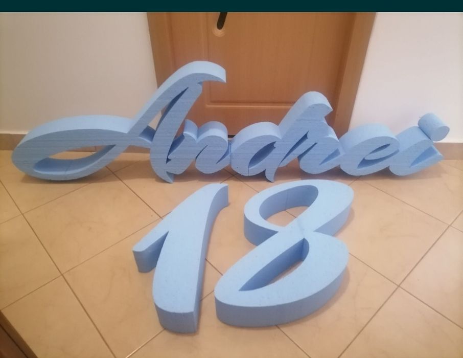 Litere volumetrice din polistiren
Se pot