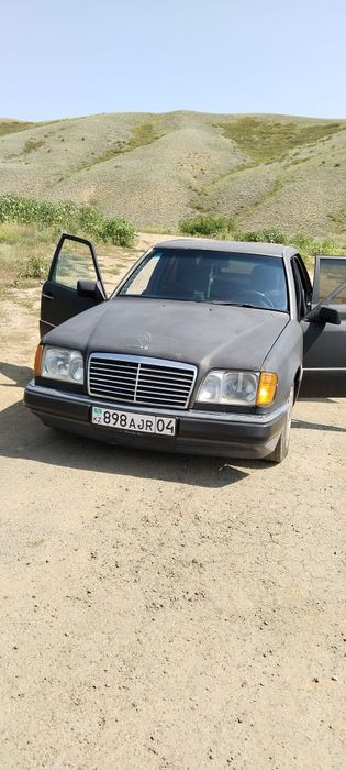 Продам Мерседес 124 на полном ходу
