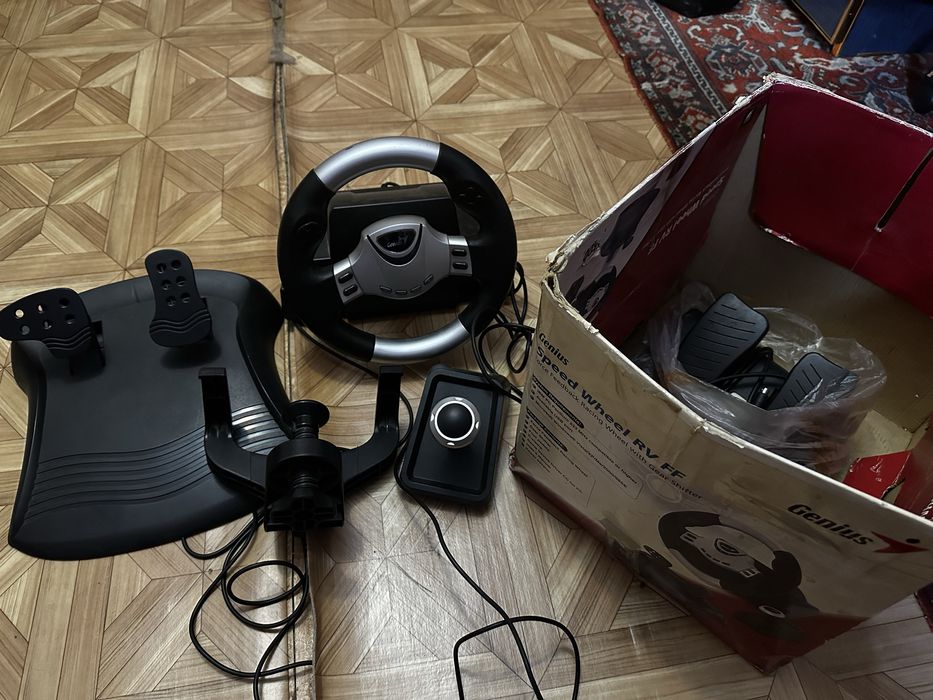 Игровой руль genius