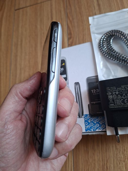 Top telefon seniori Alcatel ,meniu engleza.