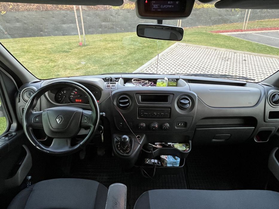 Renault Master 2.3 DCI  8+1 locuri 11.900€