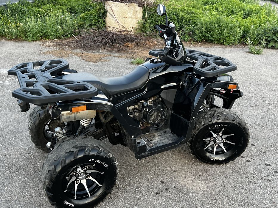 Продам Квадроцикл shark 200