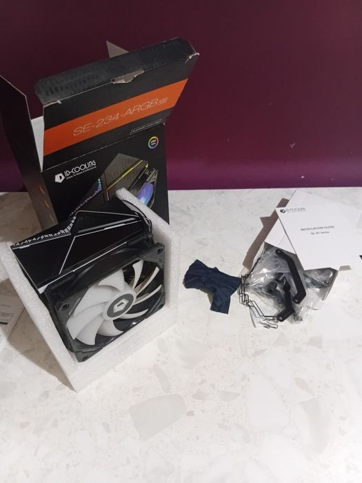 ПРОДАМ башню id-cooling se 234 argb