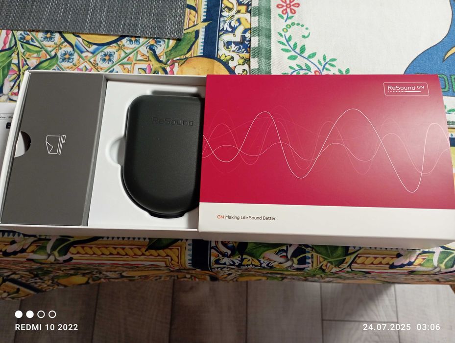 Продавам нов слухов апарат Re Sound