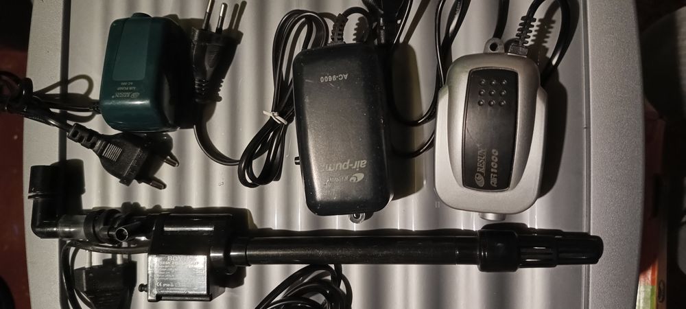 Plante acvariu și accesorii pentru acvariu