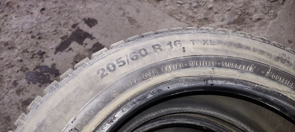 Продам зимние шины Continental