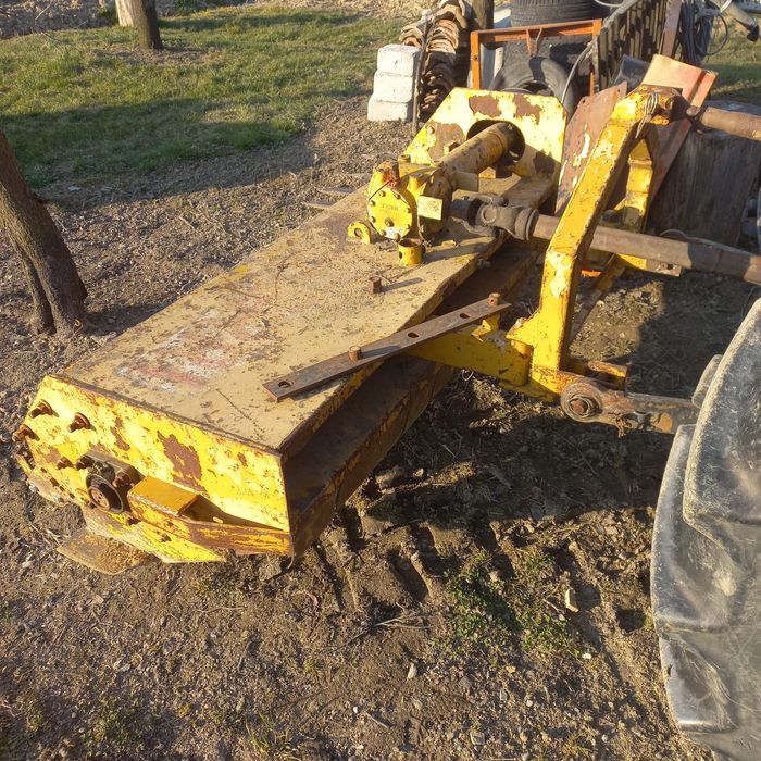 Tocător resturi vegetale 1.50 m