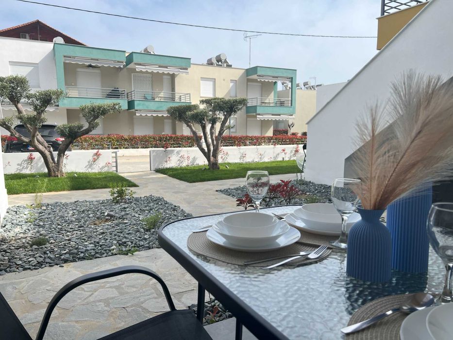 Гърция, Паралия Офринио - чисто нов обзаведен апартамент на 300 м от морето