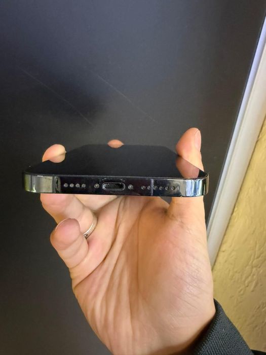 Продам Айфон 12 про мах 256 гиг