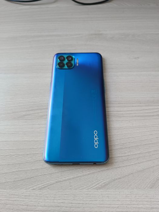 OPPO Reno 4 lite