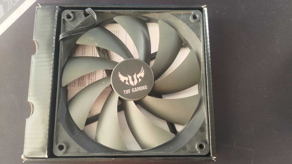 140мм кулер Asus TUF Gaming